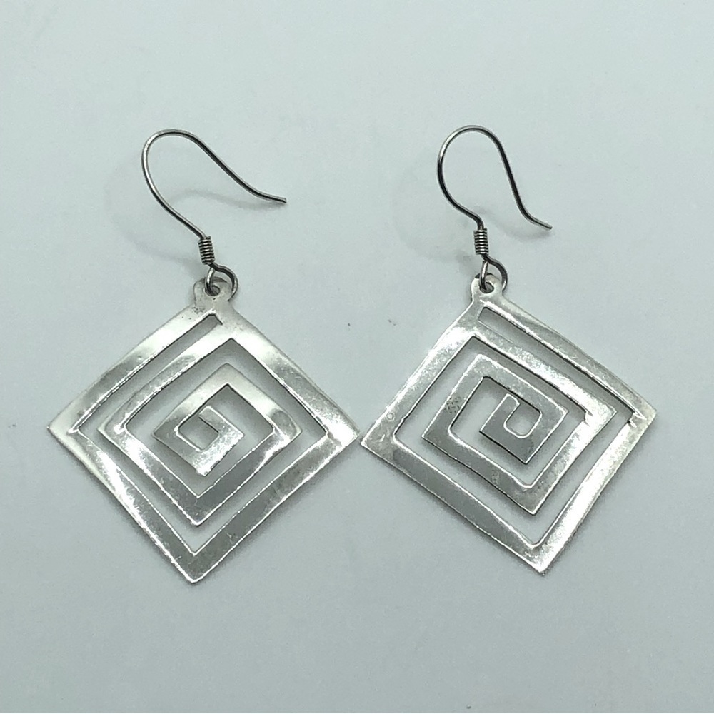 Vtg Sterling Geometric Square Diamond Shape Spiral Design Hook Earrings 1.7”